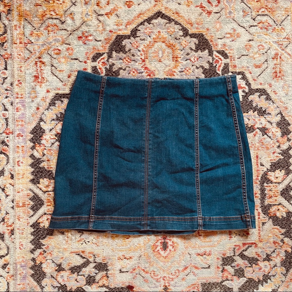 denim skirt